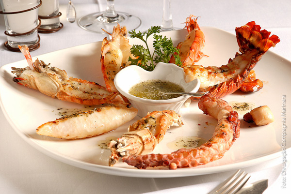 Compagnia-Marinara---Grelhata-Mista-de-Frutos-do-Mar