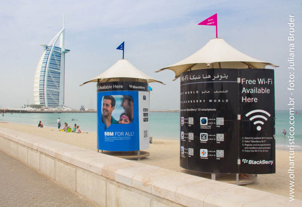 Praia-Pública-Jumeirah---cabines