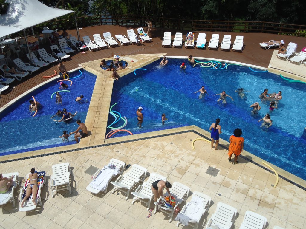 Piscina - QRI - 2014