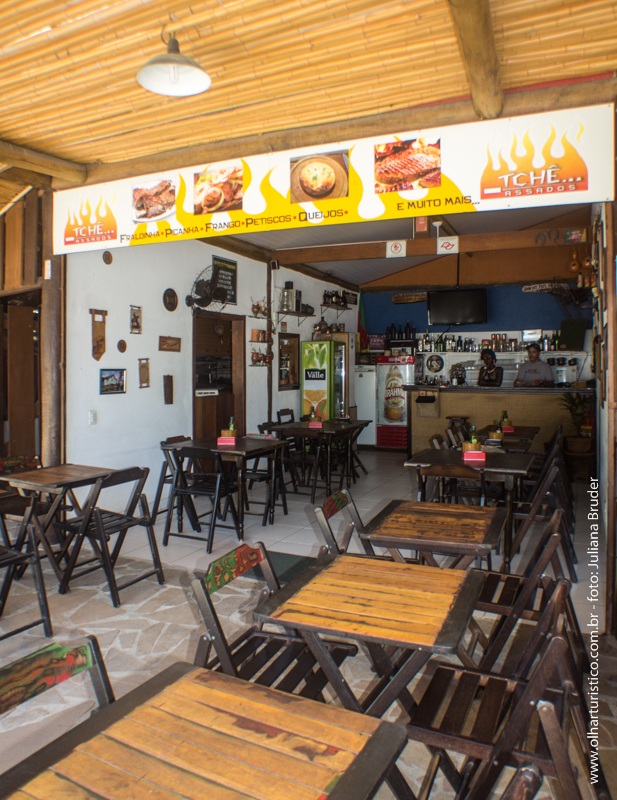 Salão pequeno, mas arejado