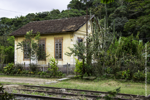 Casas de funcionários da Estrada de Ferro