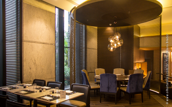 Locais para grupos e mesas privadas