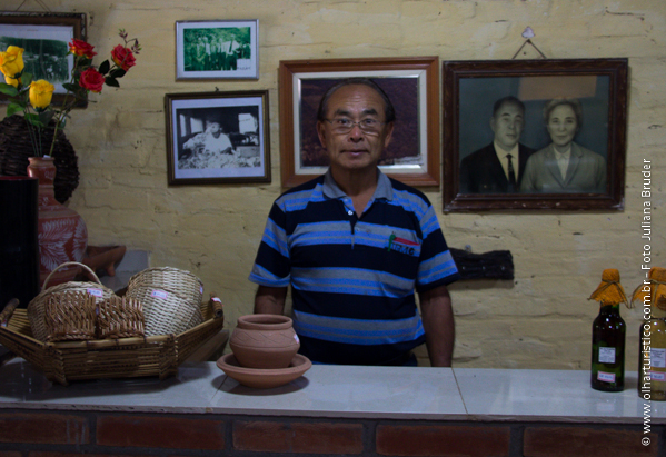 Sr. Osvaldo Matsuo pertence à terceira geração de japoneses no Sítio Matsuo