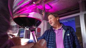 stand de importador de vinho durante a feira