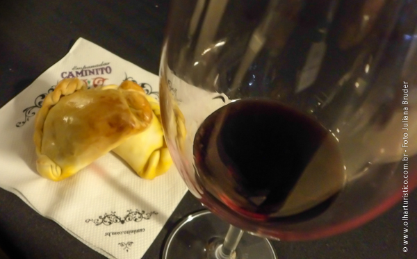 Harmonização de Empanadas com vinho tinto