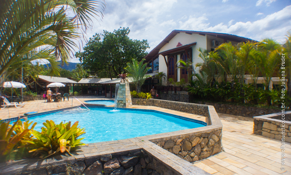 Uma das piscinas em frente à praia do Paúba