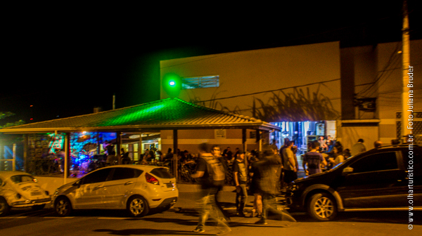 Agitação na Cervejaria com música ao vivo nas sextas feiras