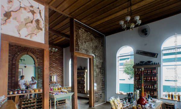 empório adega casarão brotas