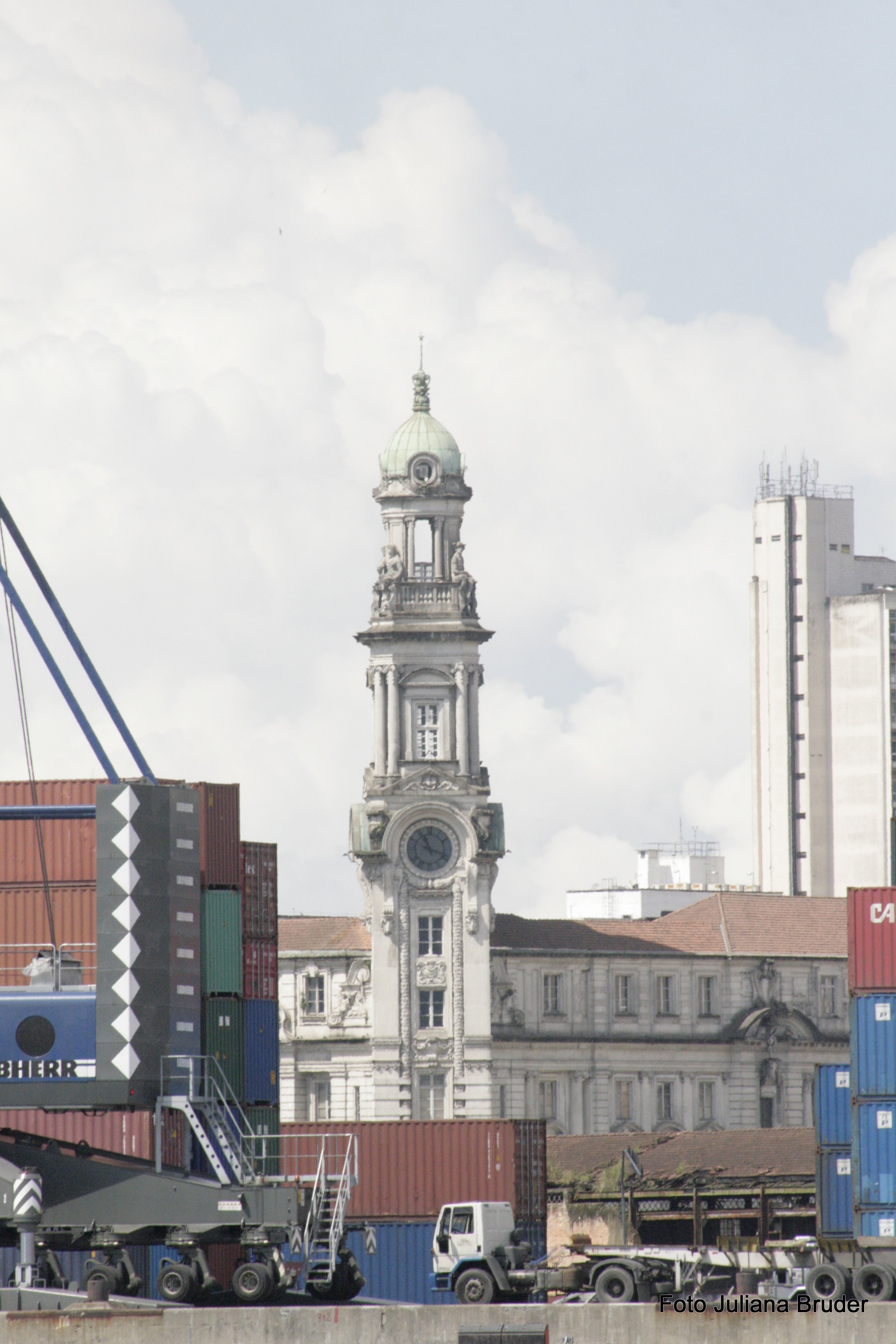 Vista do Porto de Santos e Centro Histórico