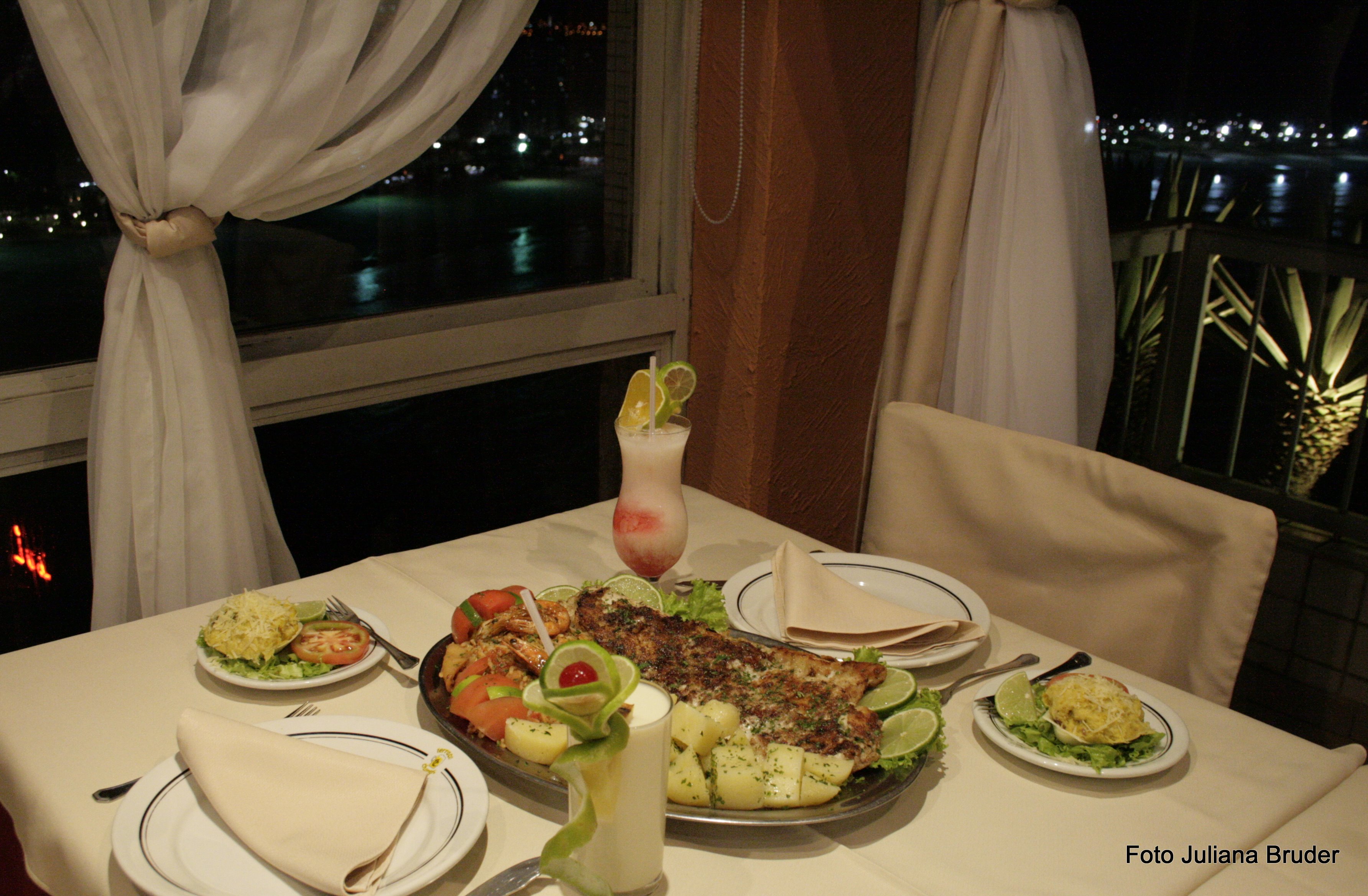 Terraço Restaurante, mesas com vista panorâmica