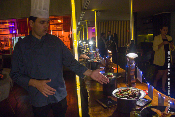 Chef William Carvalho apresenta o novo menu do Hub Food Art Lounge